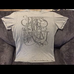 Men's Lululemon Large Shirt.